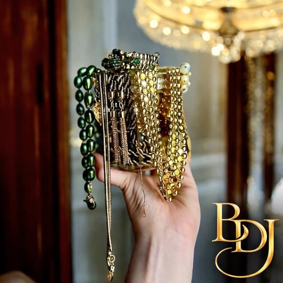 3 LB CURATED Jewelry Bundle lot\ gold silver pearls rhinestones gemstones - Picture 3 of 7